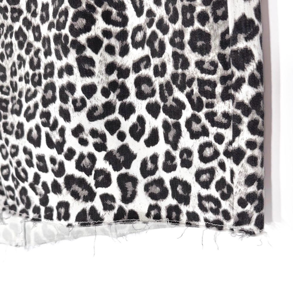 NWT Good American Leopard Print Fringe Hem White Black Jean Skirt Size 18 - Picture 4 of 12